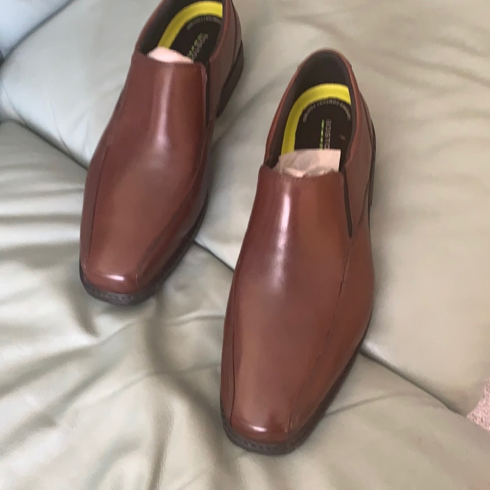 Brand New Brown Bostonian Shoes